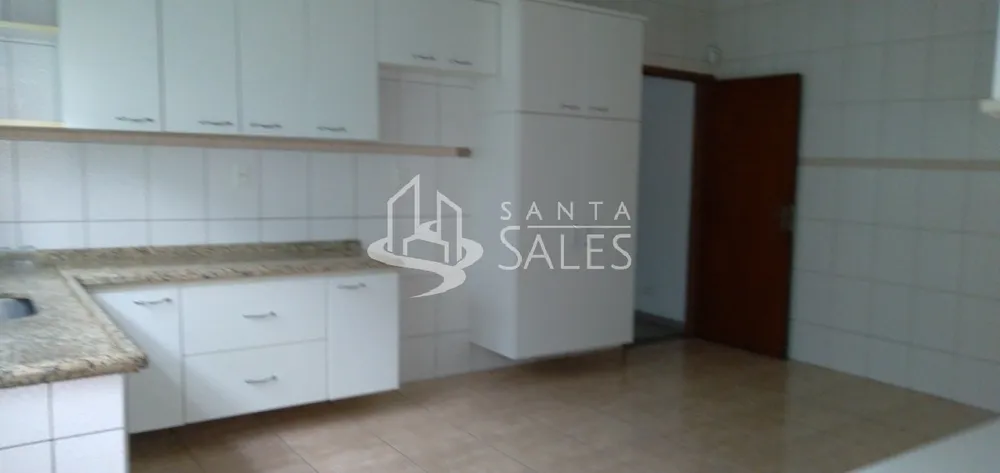Casa, 4 quartos, 245 m² - Foto 2