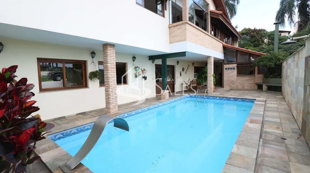 Casa, 4 quartos, 450 m² - Foto 1