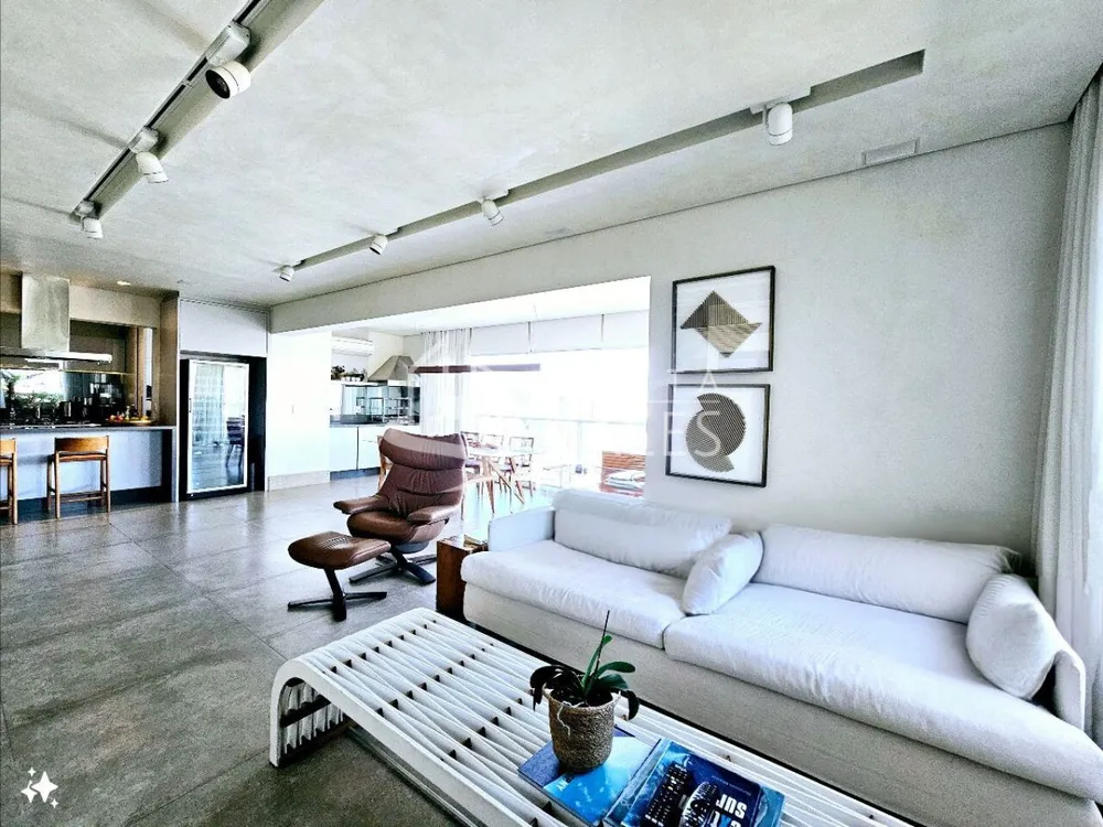 Apartamento, 3 quartos, 134 m² - Foto 1