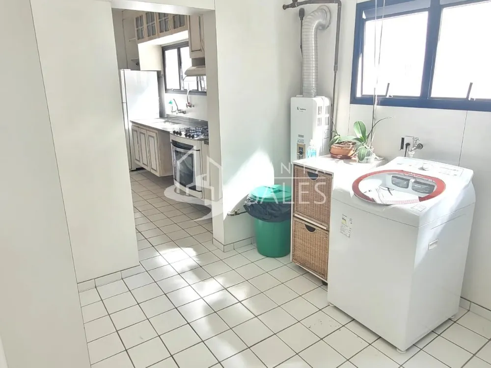 Apartamento, 3 quartos, 220 m² - Foto 1