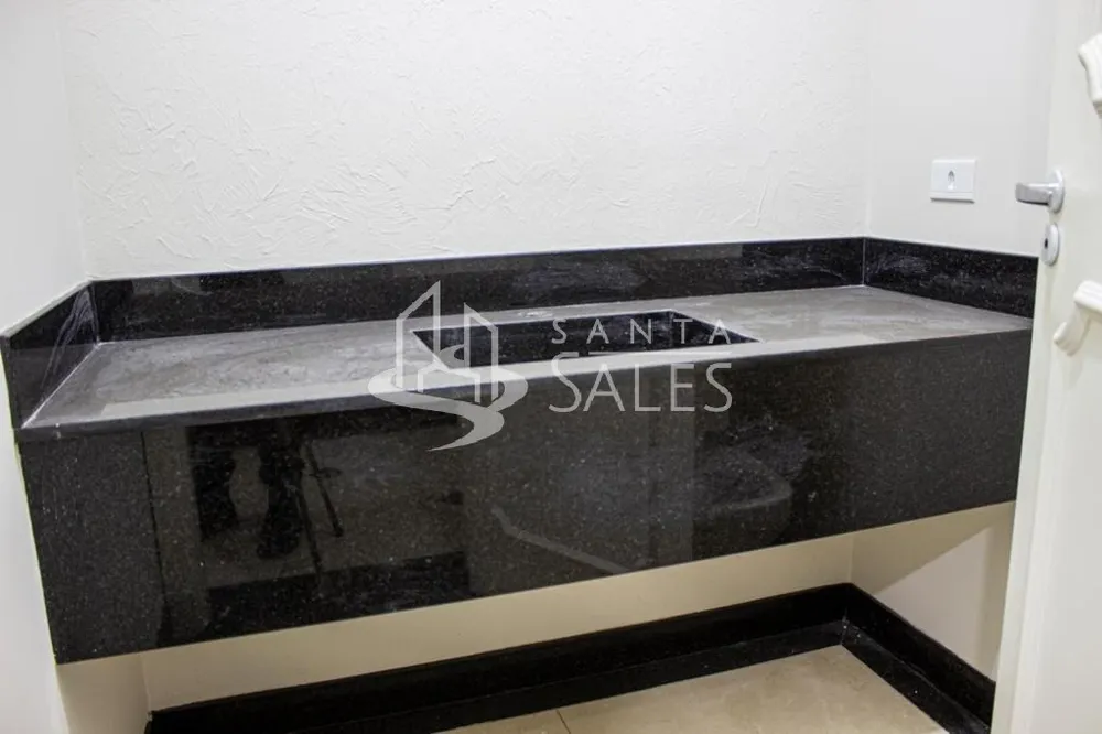 Apartamento, 3 quartos, 247 m² - Foto 1
