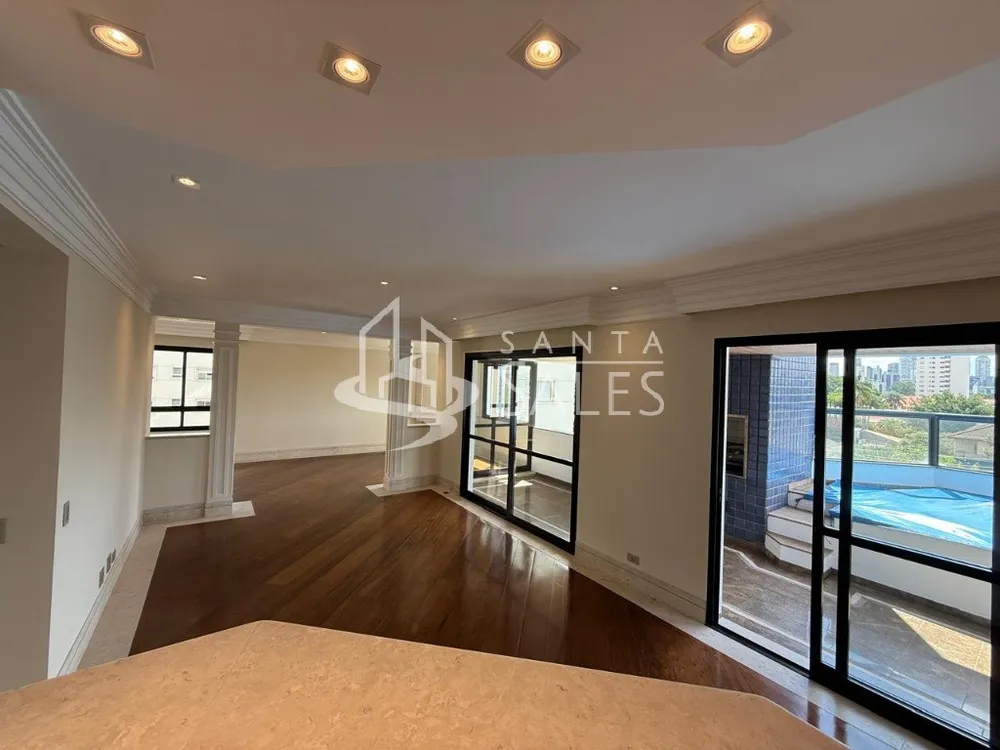 Cobertura, 3 quartos, 216 m² - Foto 2