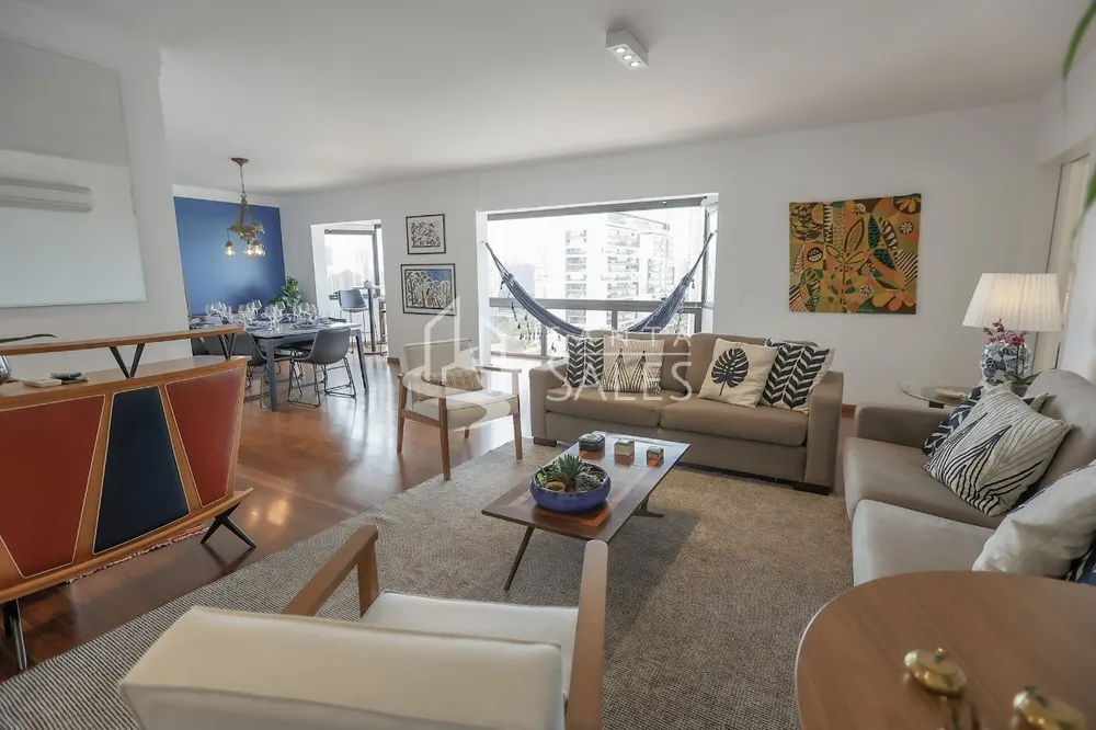 Apartamento, 3 quartos, 227 m² - Foto 1