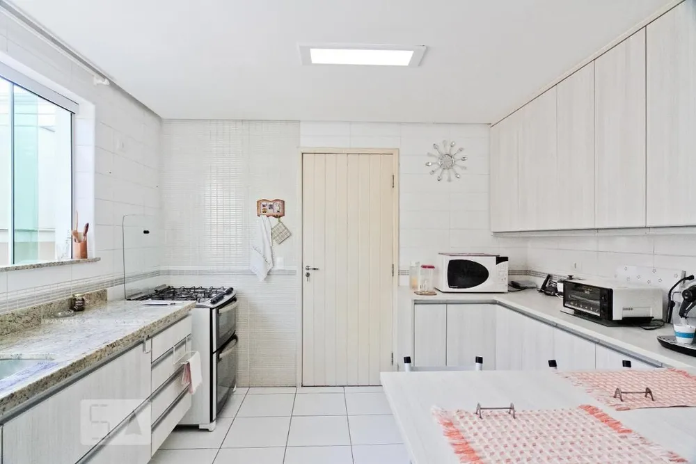 Casa, 3 quartos, 201 m² - Foto 9