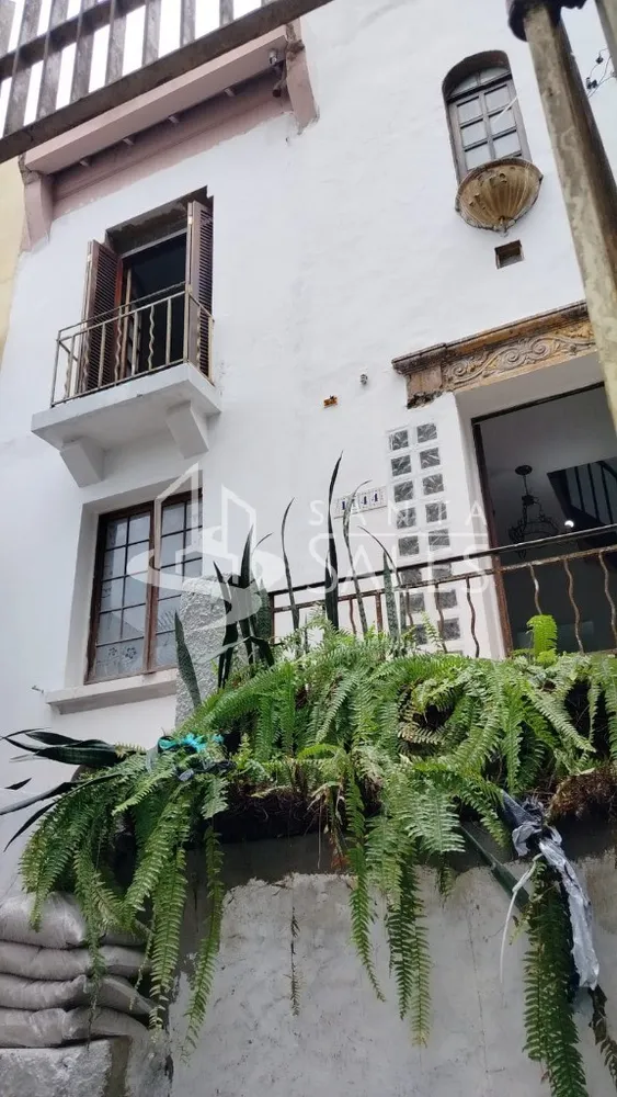 Sobrado, 5 quartos, 180 m² - Foto 1