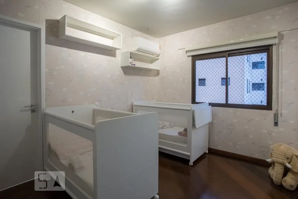 Apartamento, 3 quartos, 200 m² - Foto 2