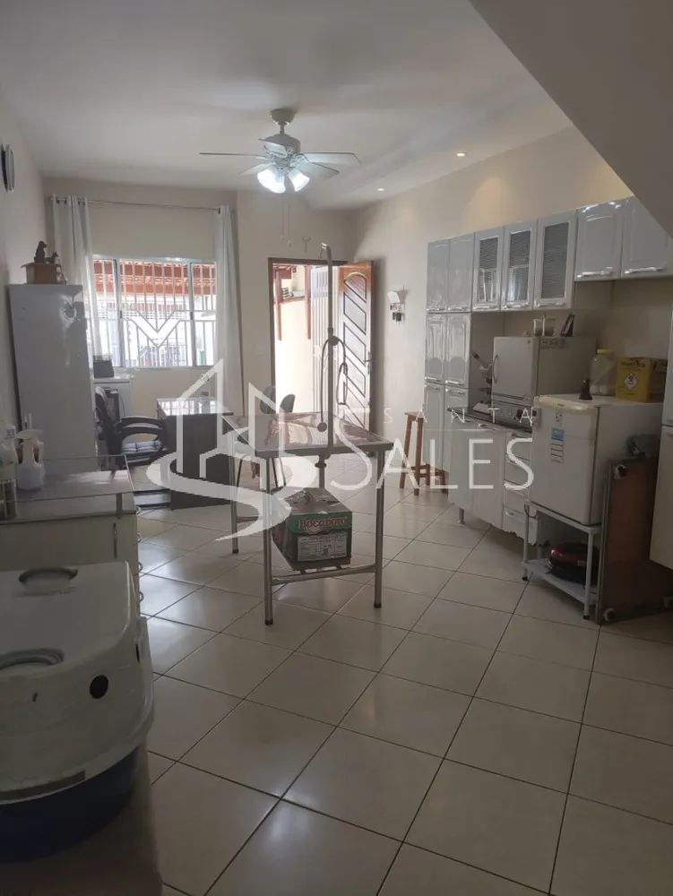 Sobrado, 3 quartos, 239 m² - Foto 3