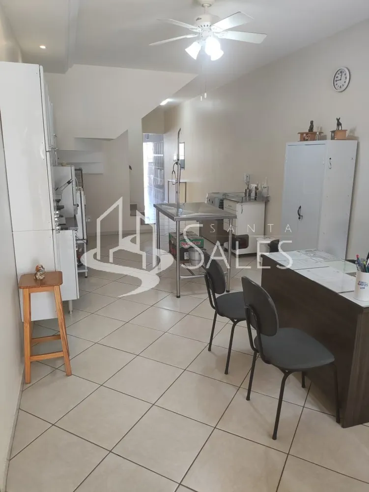 Sobrado, 3 quartos, 239 m² - Foto 1