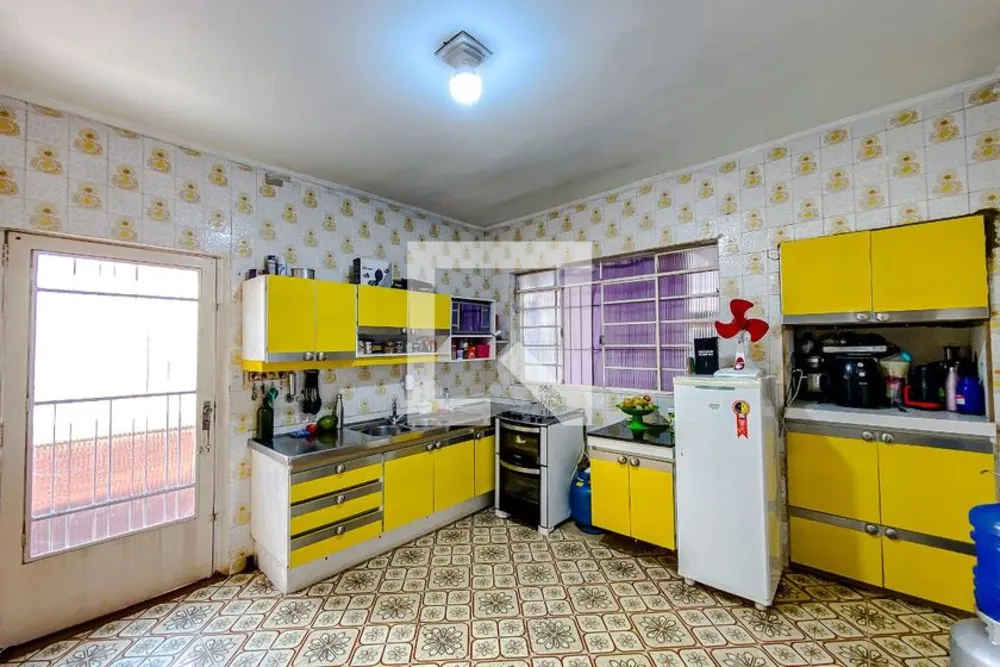 Casa, 2 quartos, 240 m² - Foto 11