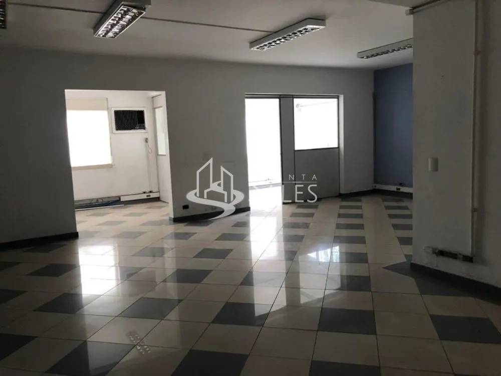 Sobrado, 1 quarto, 500 m² - Foto 1