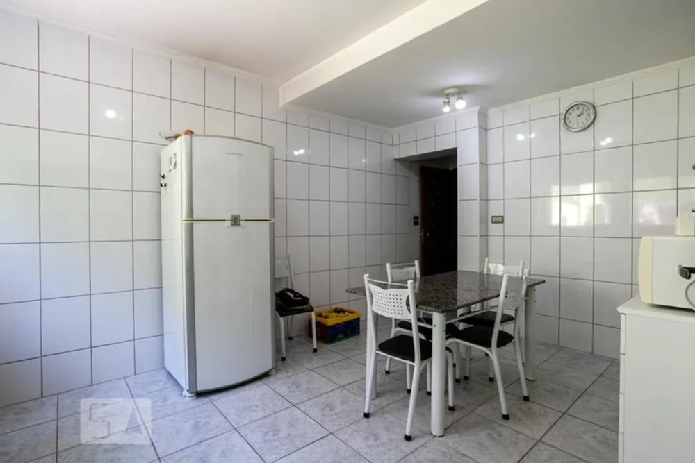 Casa, 3 quartos, 200 m² - Foto 8