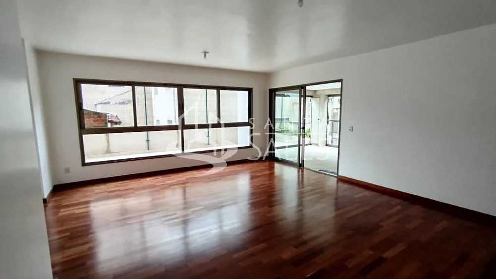 Apartamento, 3 quartos, 160 m² - Foto 1