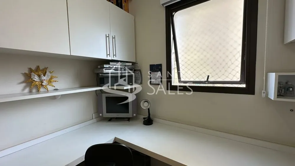 Apartamento, 3 quartos, 230 m² - Foto 2