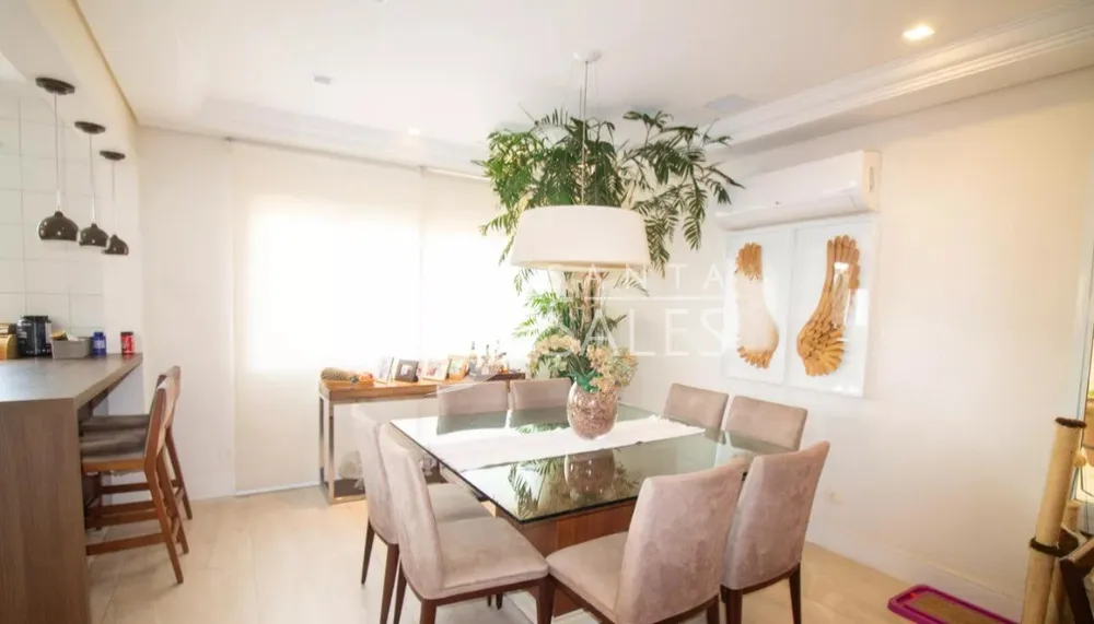 Casa, 4 quartos, 230 m² - Foto 1
