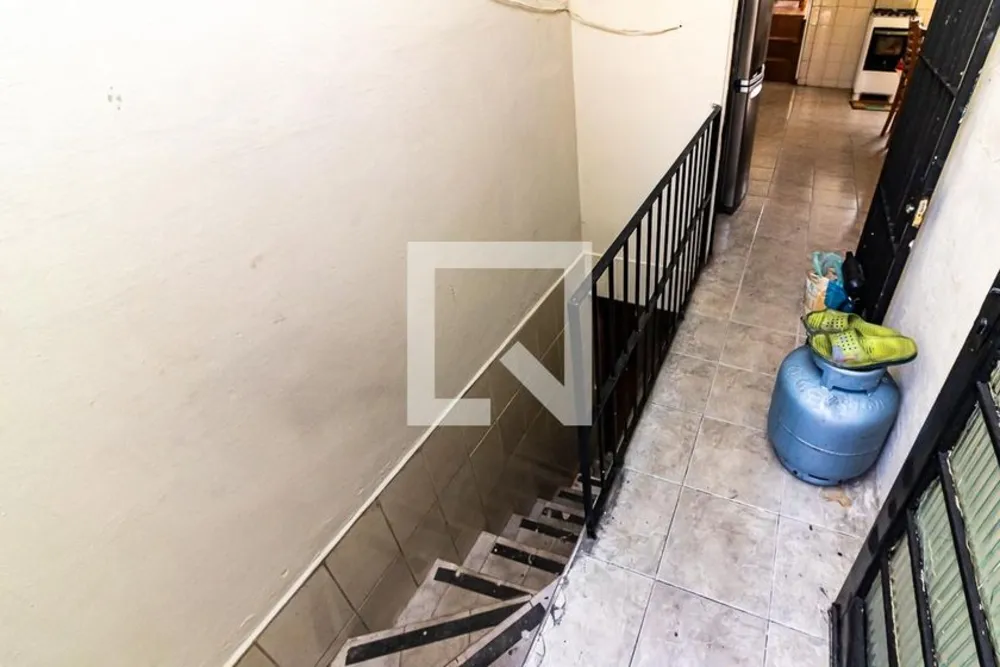 Casa, 4 quartos, 215 m² - Foto 2