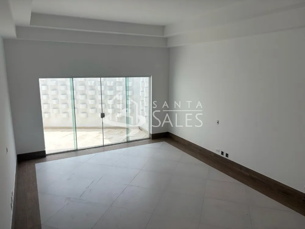 Casa, 3 quartos, 220 m² - Foto 1