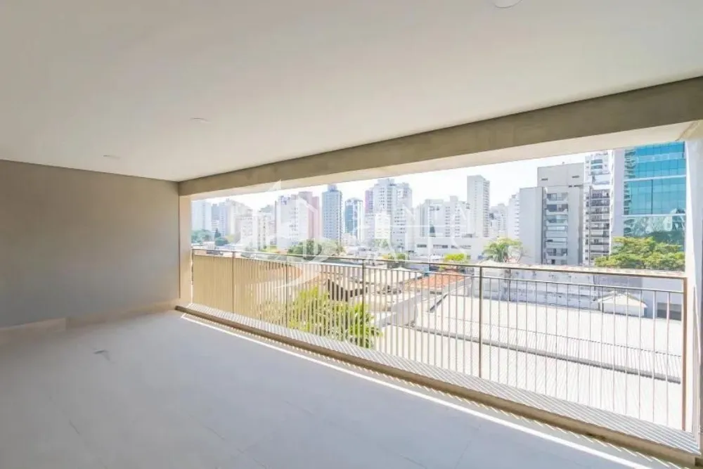 Apartamento, 3 quartos, 149 m² - Foto 1