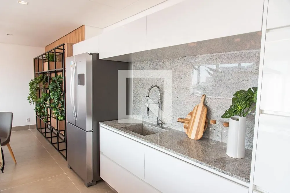 Apartamento, 1 quarto, 33 m² - Foto 2