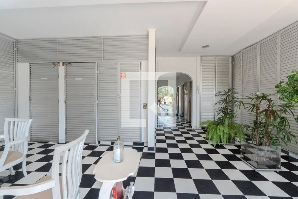 Apartamento, 1 quarto, 30 m² - Foto 2