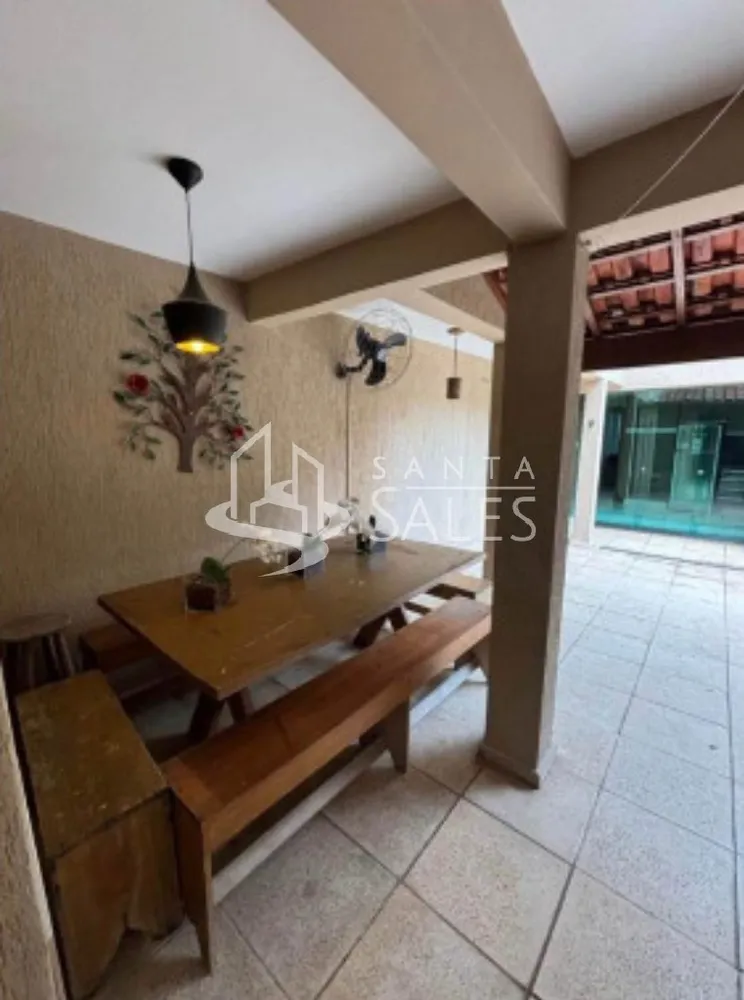 Sobrado, 3 quartos, 325 m² - Foto 1