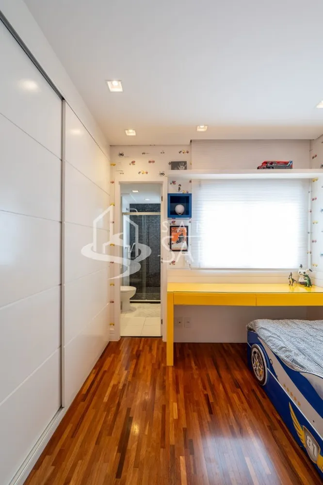 Apartamento, 3 quartos, 130 m² - Foto 1
