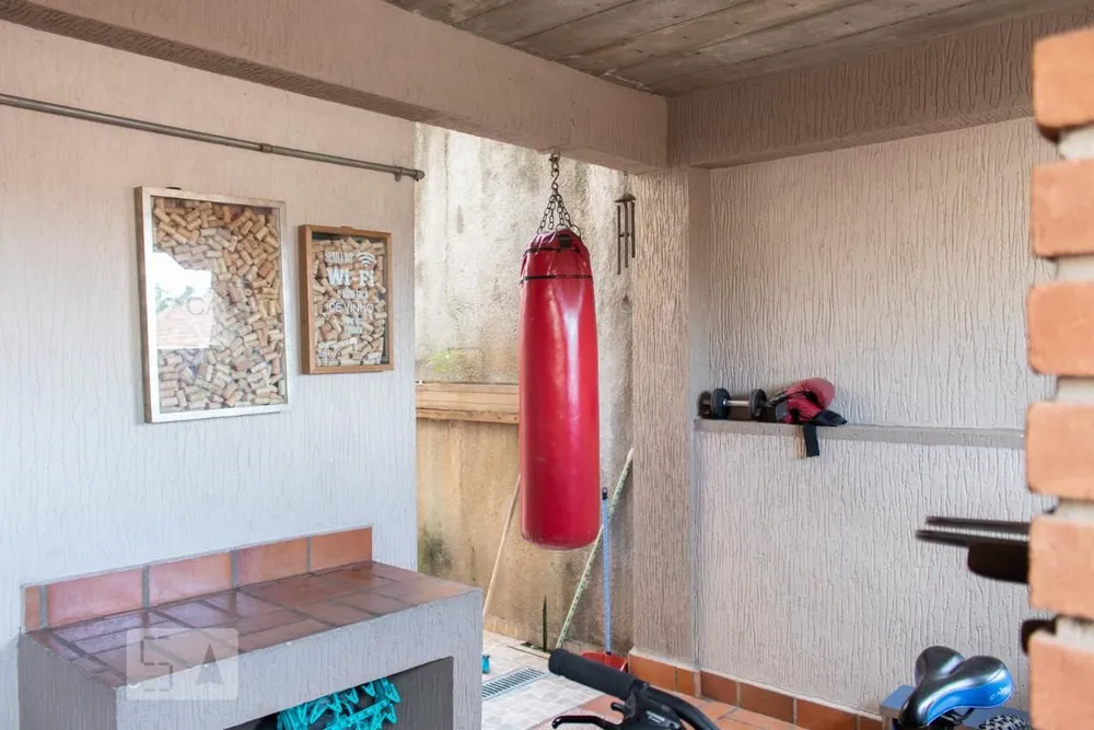 Casa, 3 quartos, 250 m² - Foto 13