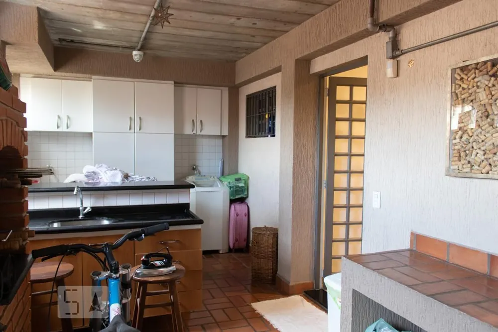 Casa, 3 quartos, 250 m² - Foto 14
