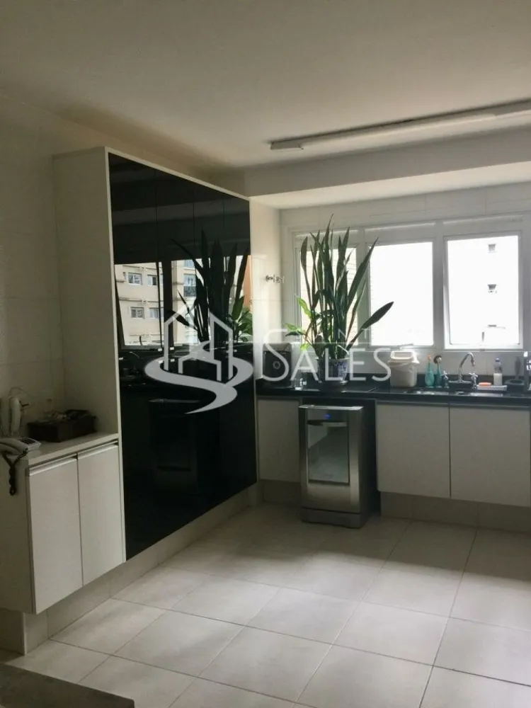 Apartamento, 4 quartos, 320 m² - Foto 1