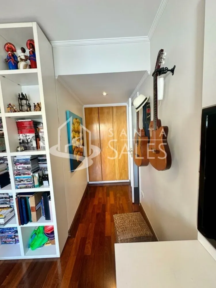 Apartamento, 4 quartos, 196 m² - Foto 2