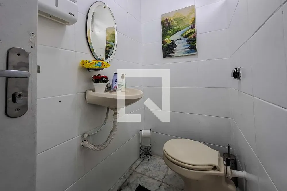 Casa, 3 quartos, 216 m² - Foto 2