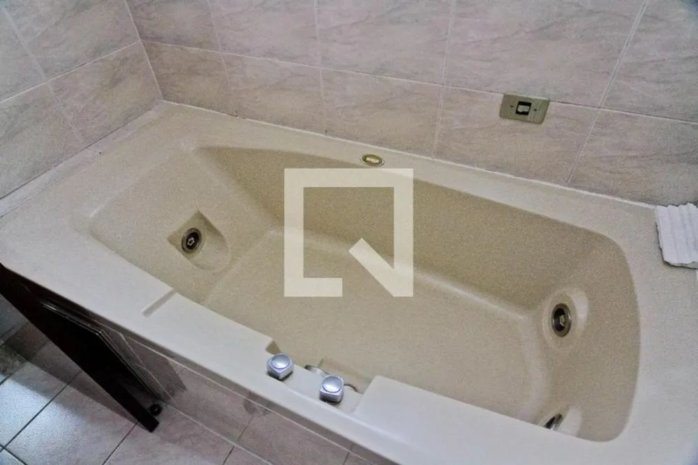 Casa, 4 quartos, 250 m² - Foto 9