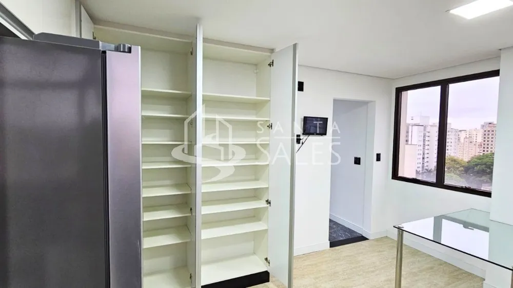 Apartamento, 3 quartos, 210 m² - Foto 2