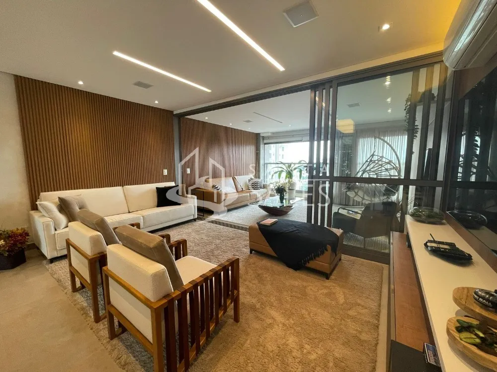 Apartamento, 3 quartos, 165 m² - Foto 1