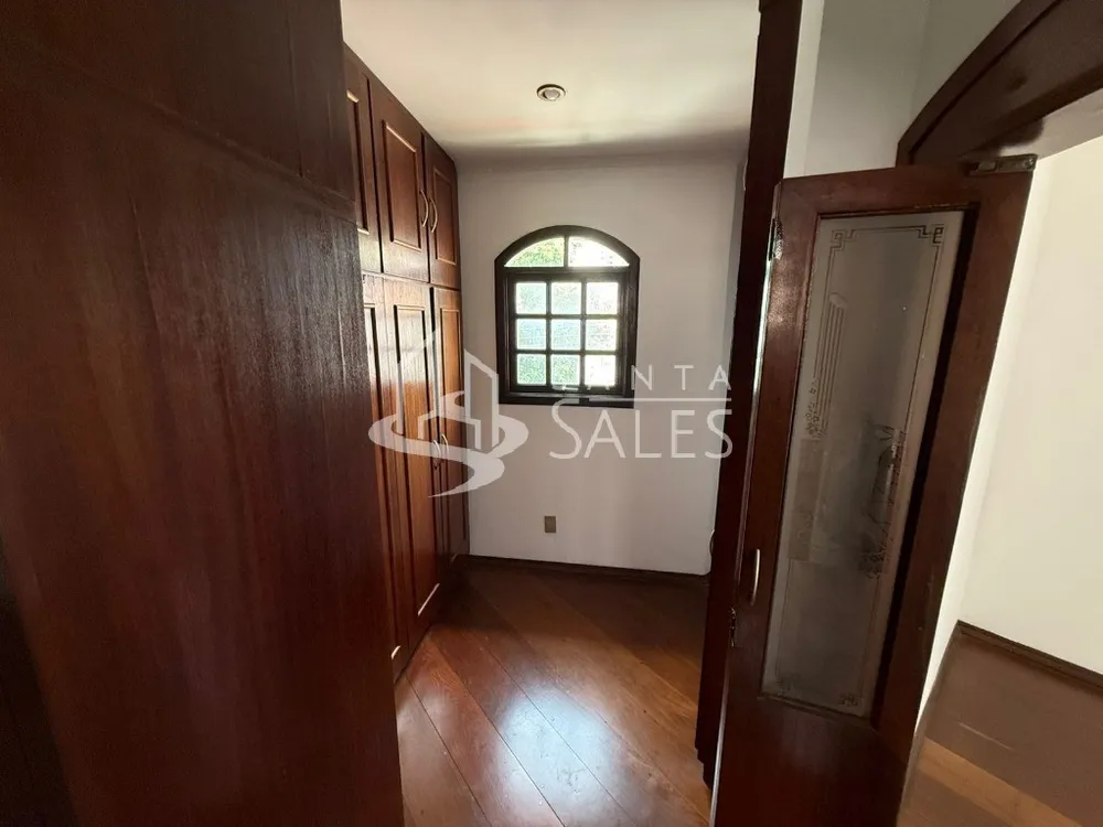Casa, 4 quartos, 253 m² - Foto 2