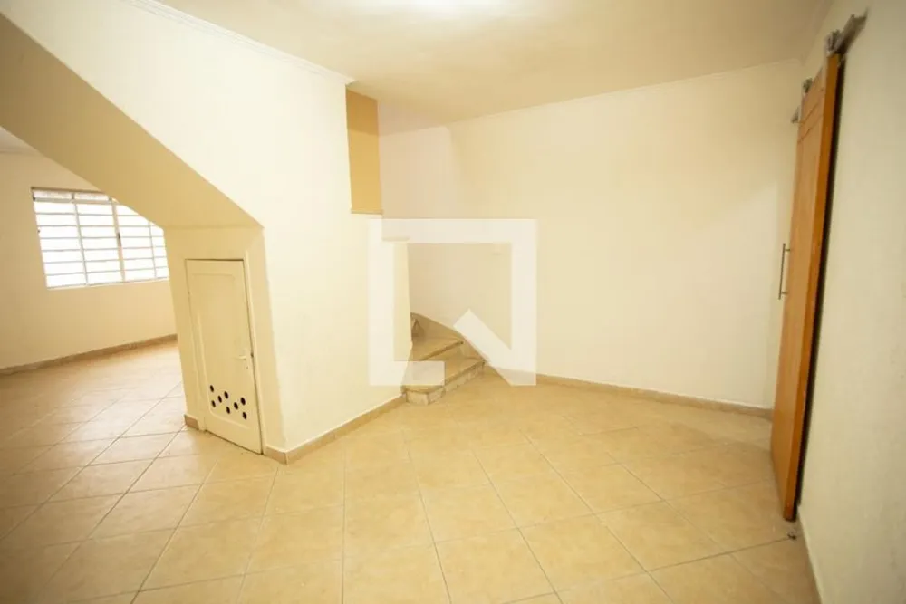 Casa, 3 quartos, 200 m² - Foto 2