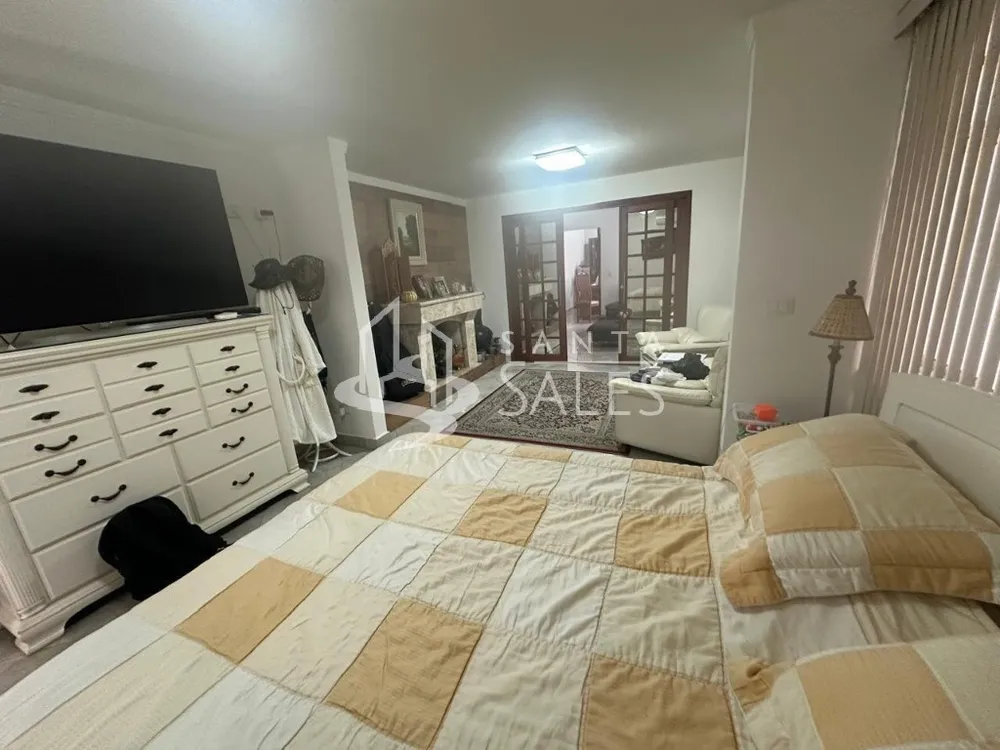 Sobrado, 3 quartos, 650 m² - Foto 1