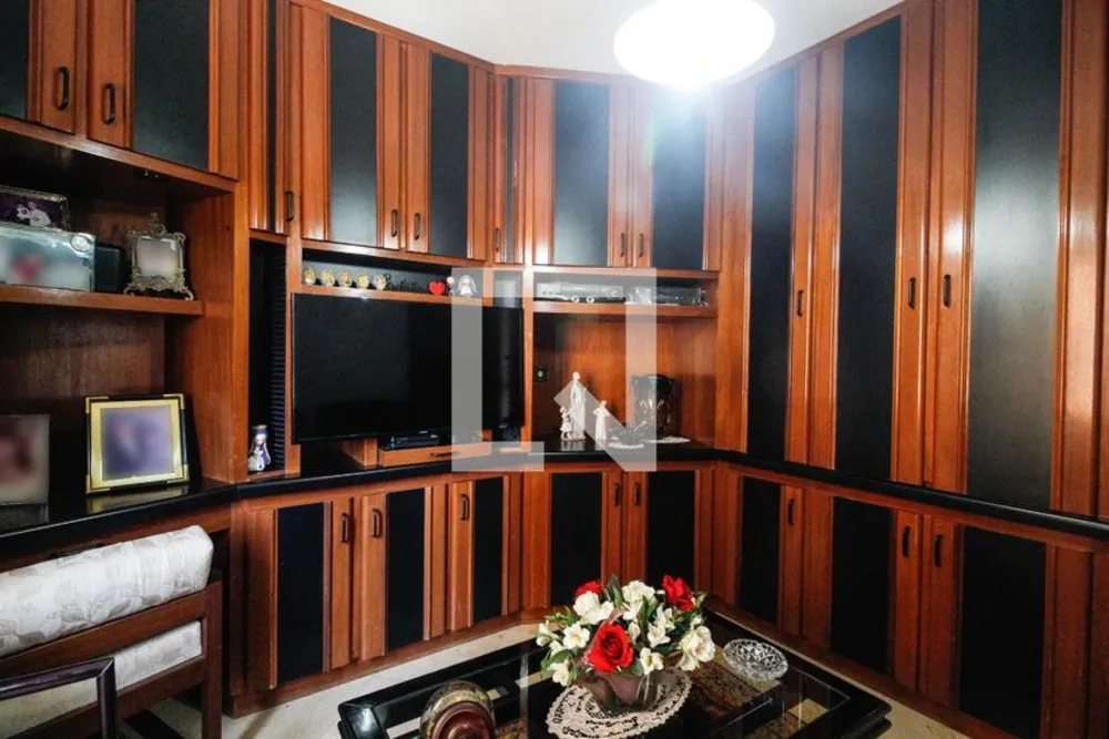Apartamento, 3 quartos, 162 m² - Foto 1