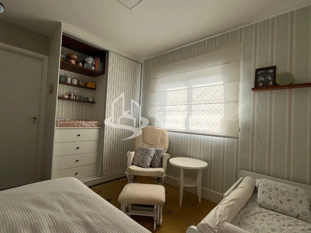 Apartamento, 3 quartos, 185 m² - Foto 2