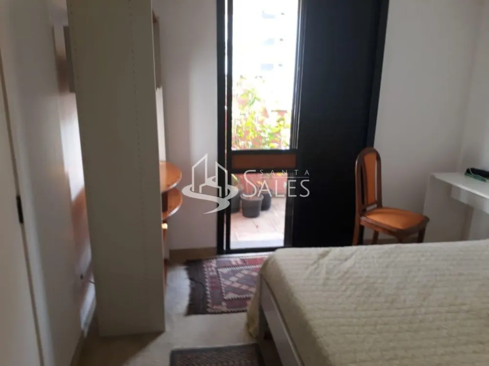 Apartamento, 3 quartos, 240 m² - Foto 1