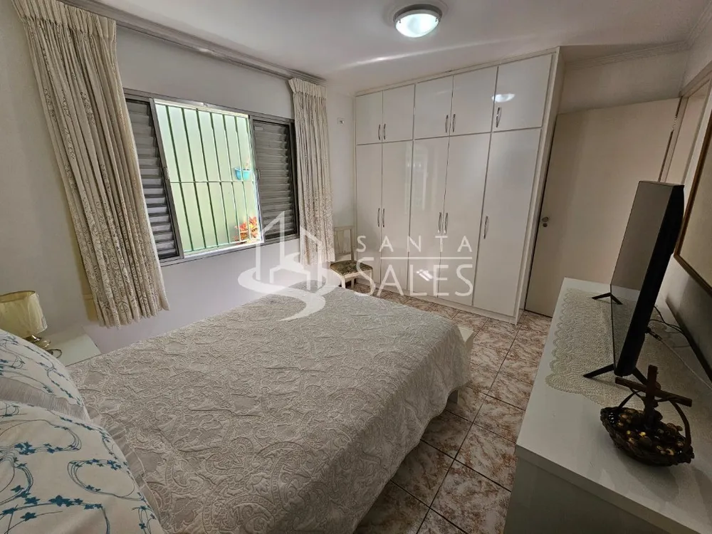 Casa, 4 quartos, 240 m² - Foto 11