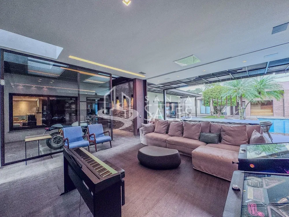 Sobrado, 4 quartos, 520 m² - Foto 1