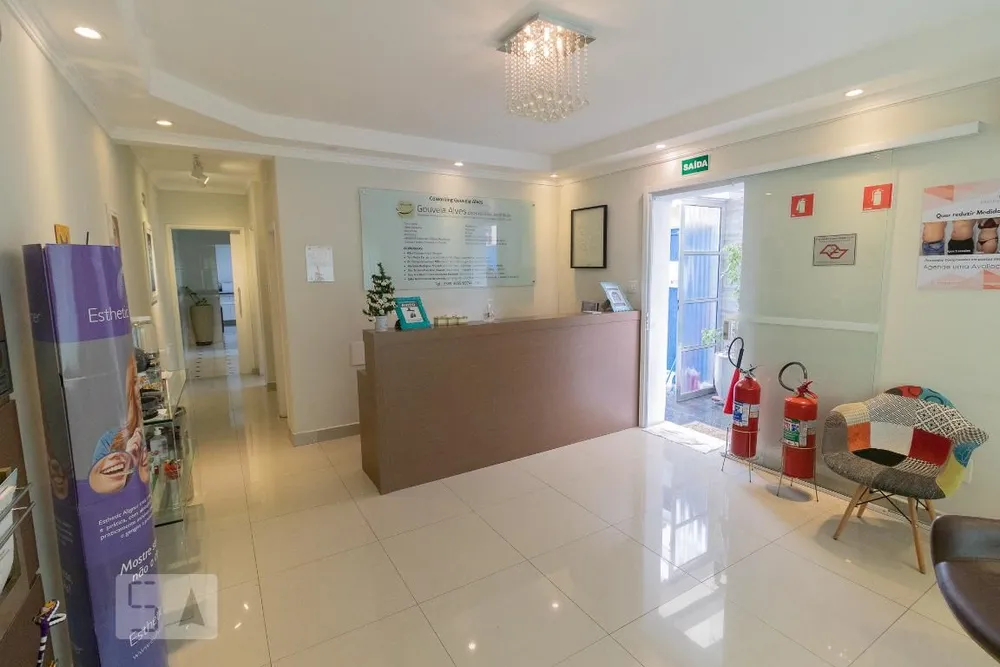 Casa, 3 quartos, 172 m² - Foto 2