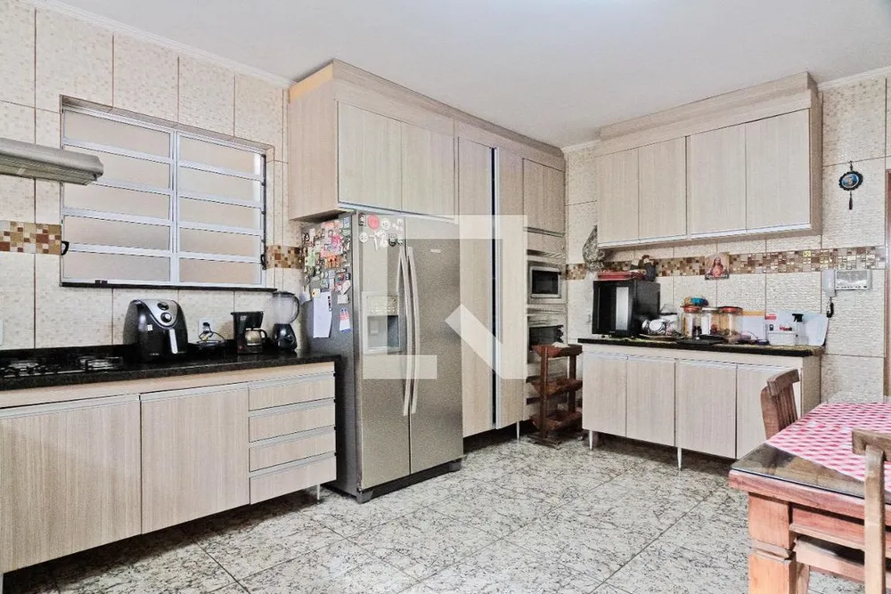 Casa, 3 quartos, 209 m² - Foto 4