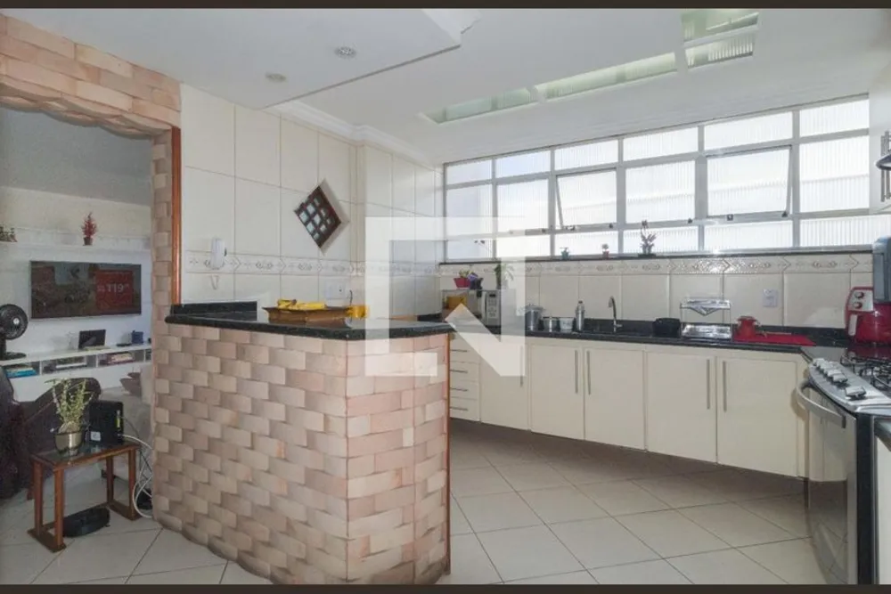 Apartamento, 3 quartos, 136 m² - Foto 2