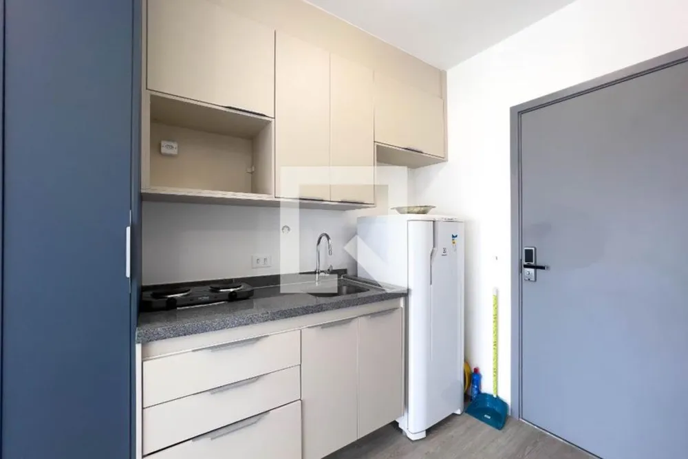 Apartamento, 1 quarto, 27 m² - Foto 2