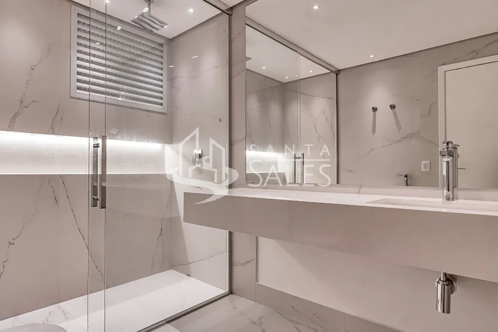 Apartamento, 3 quartos, 213 m² - Foto 1