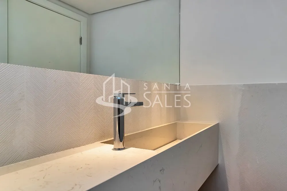 Apartamento, 3 quartos, 213 m² - Foto 1