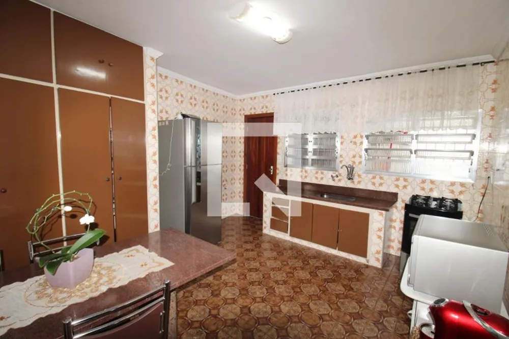 Casa, 2 quartos, 240 m² - Foto 8