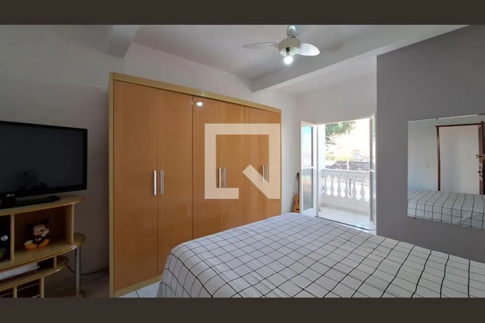 Casa, 3 quartos, 225 m² - Foto 2