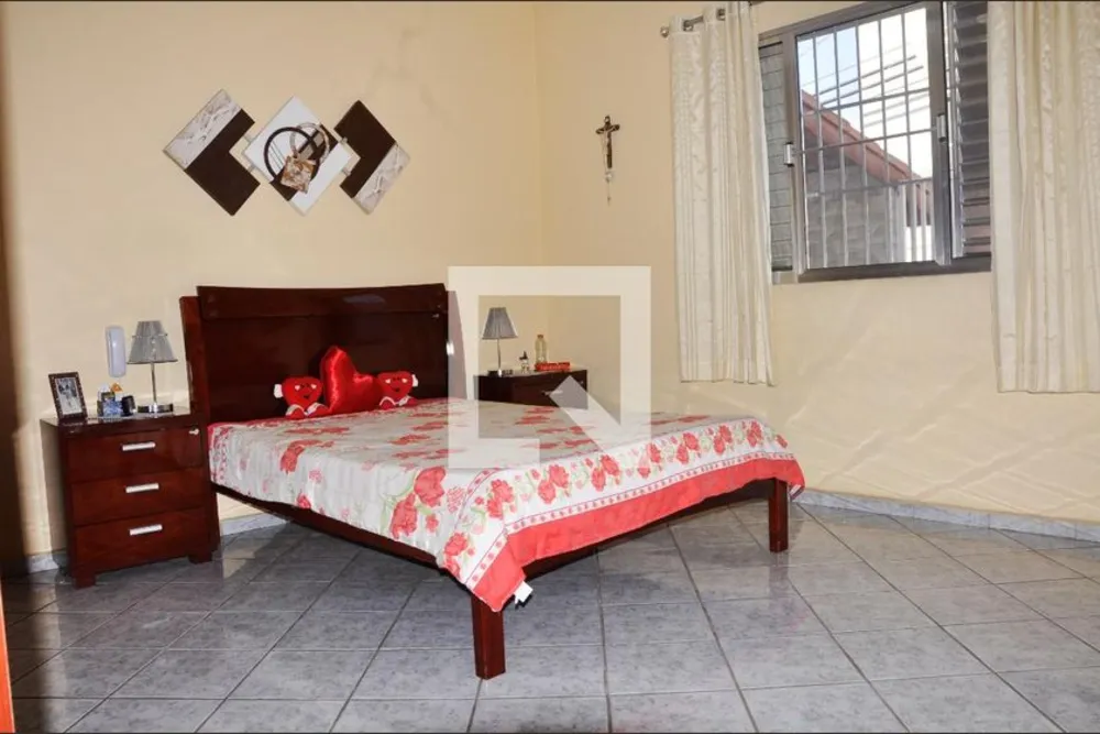 Casa, 3 quartos, 184 m² - Foto 1